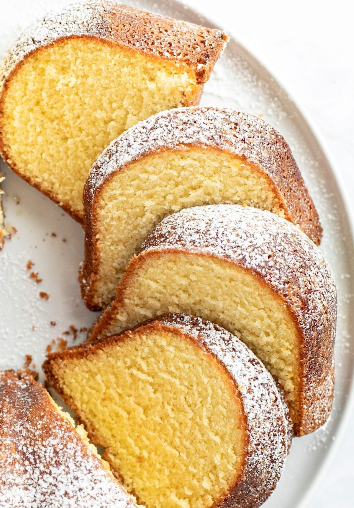 Old-Fashioned Pound Cake: Moist & Buttery Southern Classic